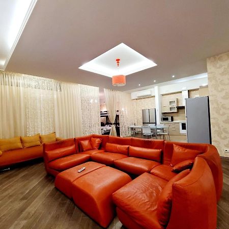 Arcadia Apartments Odessa Luaran gambar