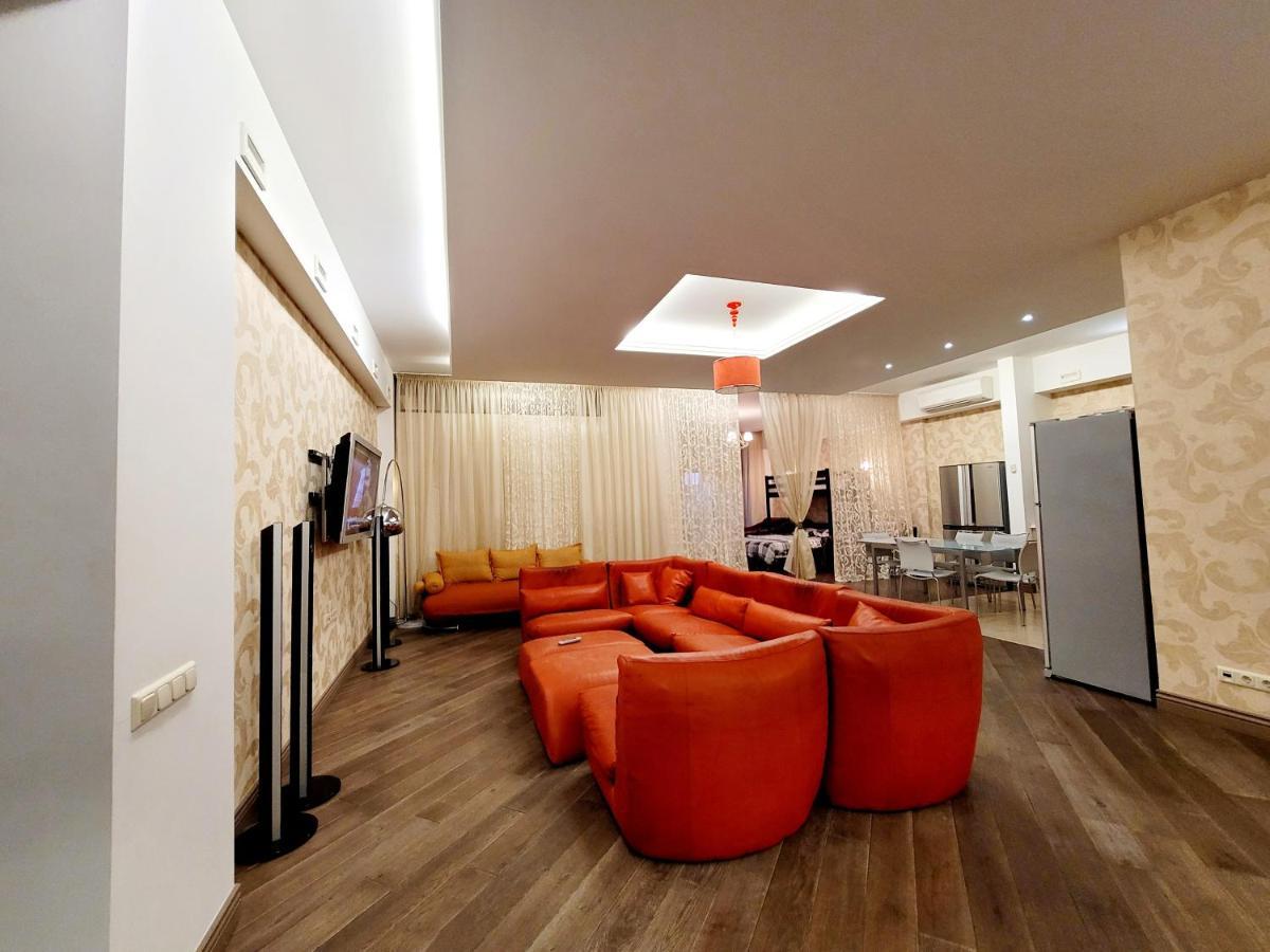 Arcadia Apartments Odessa Luaran gambar